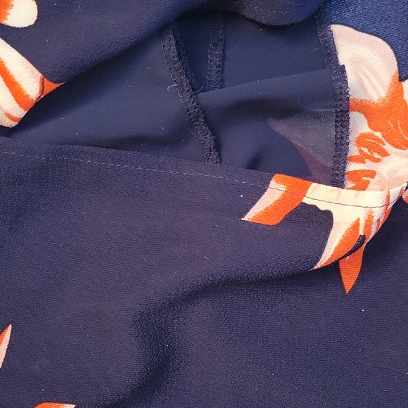 Simplee l Dress l brand: Simplee l navy l floral l Size XS l red blue floral - Picture 5 of 9